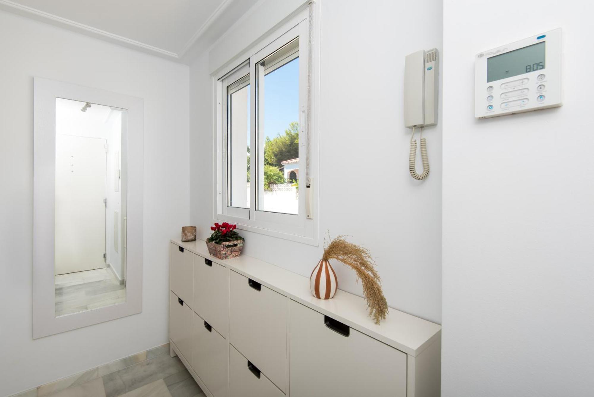 Sea View And 350m To The Appartement *