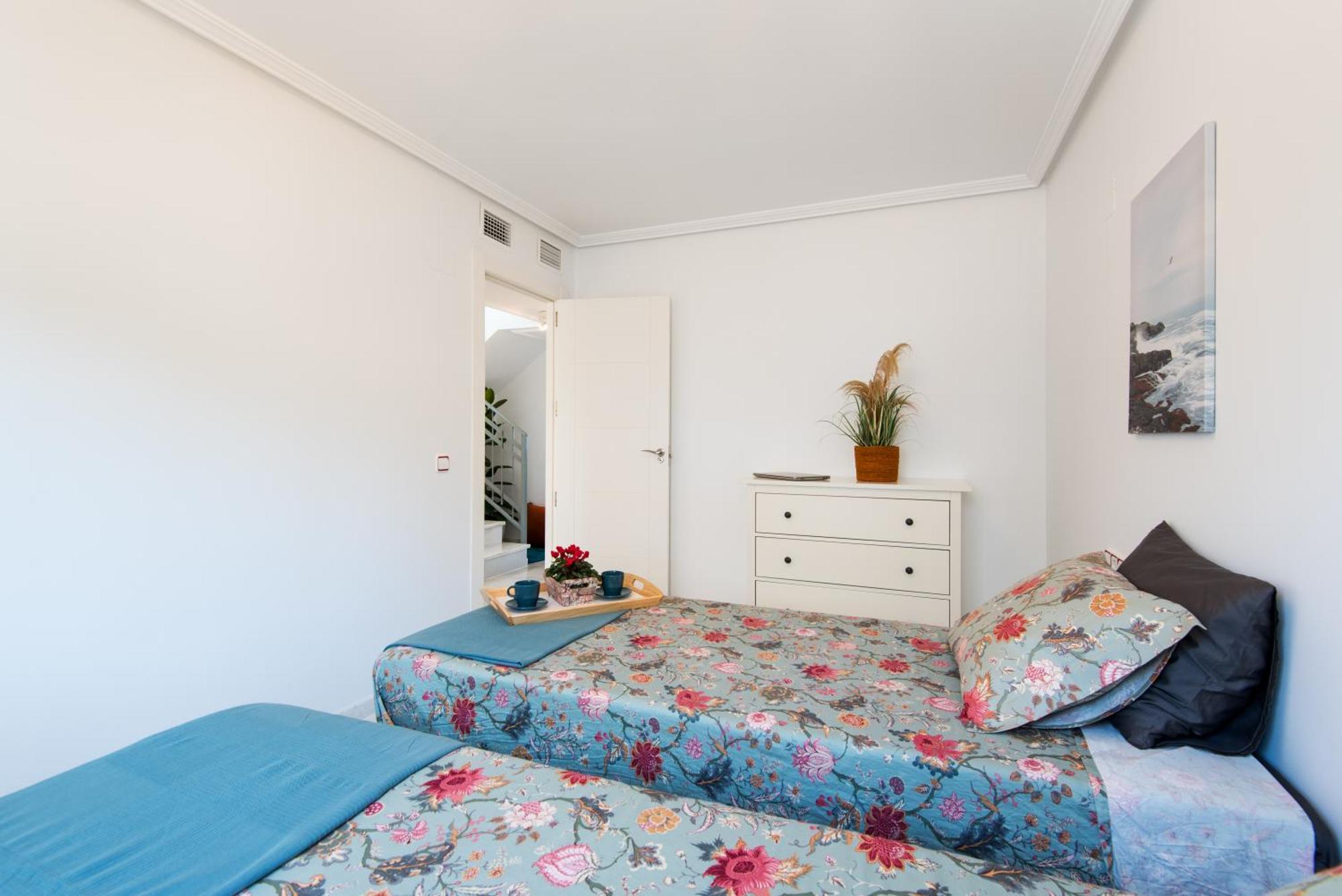 Sea View And 350m To The Appartement Torremolinos